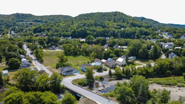 $245,000 | 220 Elm Street, St. Johnsbury, VT 05819