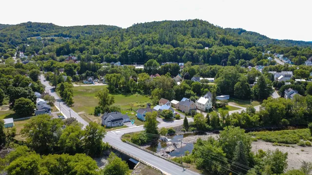 $245,000 | 220 Elm Street, St. Johnsbury, VT 05819