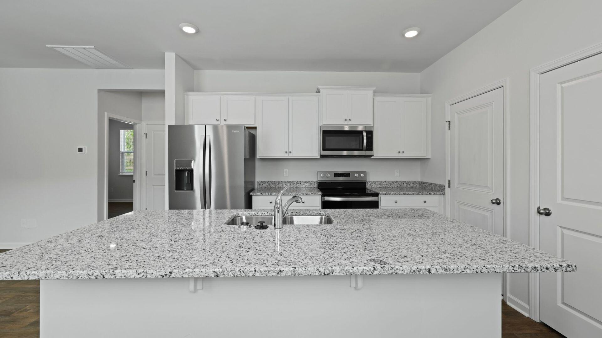 8025 Rackham Road Hollywood, SC 29449 - Photo 5 of 19 21-web-or-mls-550A0816