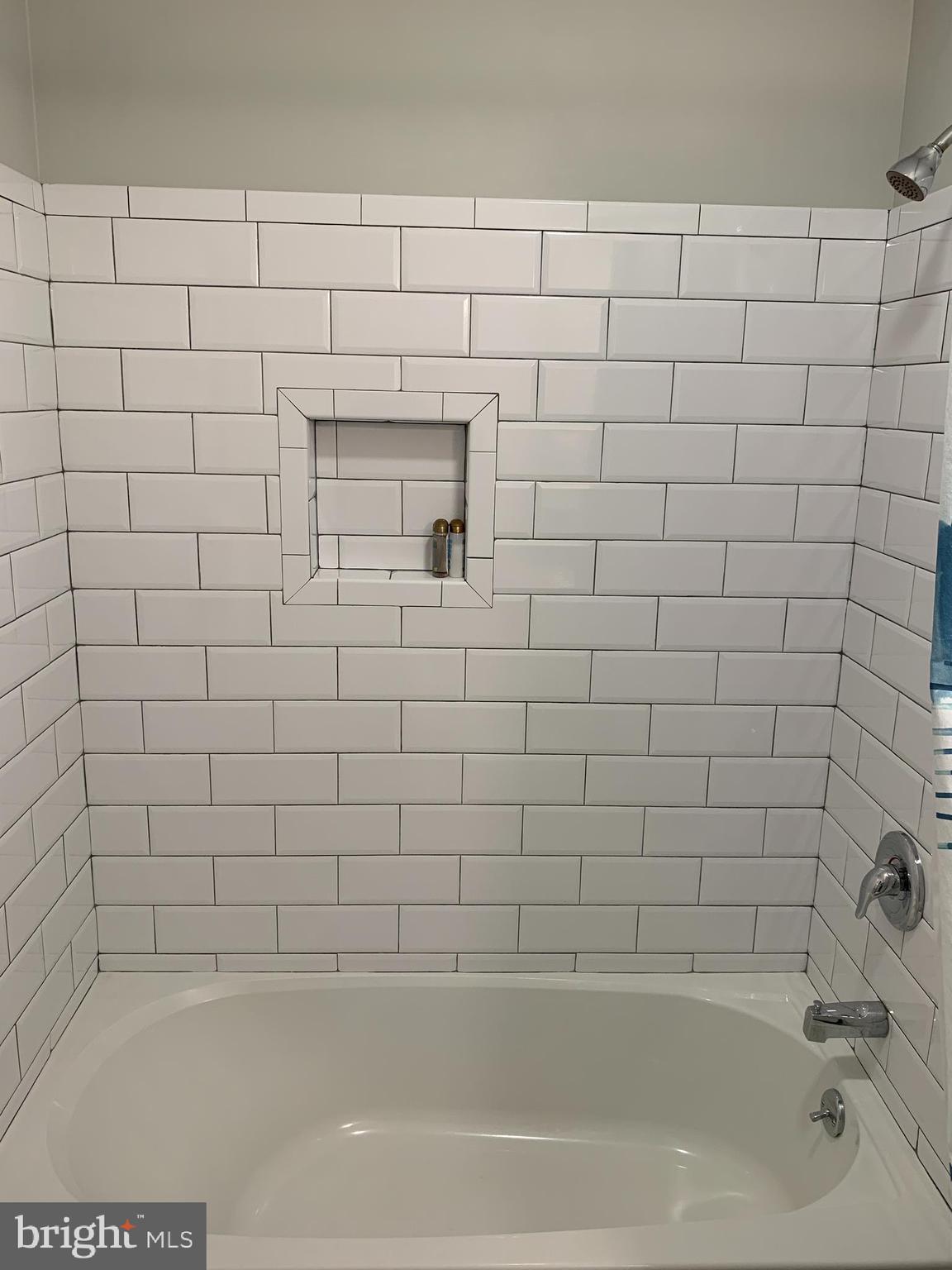 147 Harned Road Springfield, PA 19064 - Photo 38 of 56 Tile Tub & Shower