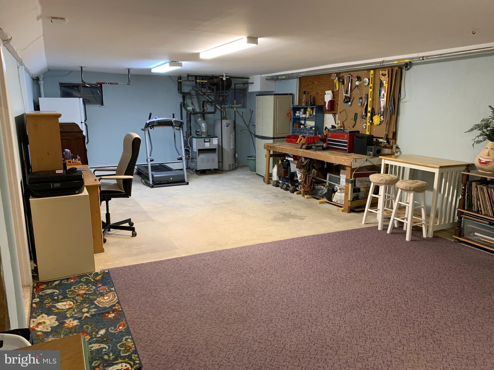 147 Harned Road Springfield, PA 19064 - Photo 46 of 56 Workshop, Workout Area & Workspace !