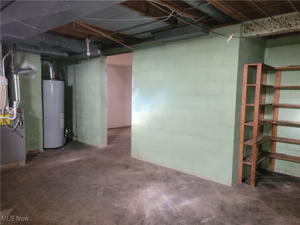 18307 Rosecliff Road Cleveland, OH 44119 - Photo 35 of 41 Newer Furnace and H@O Tank with space for storage or canning