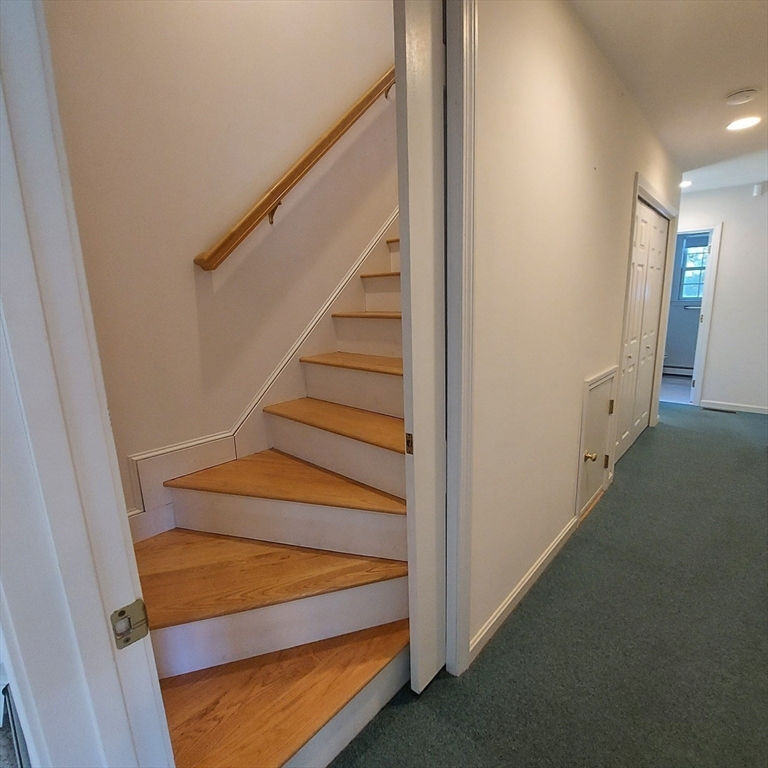 43 Barque Circle Dennis, MA 02660 - Photo 33 of 42 a view of entryway