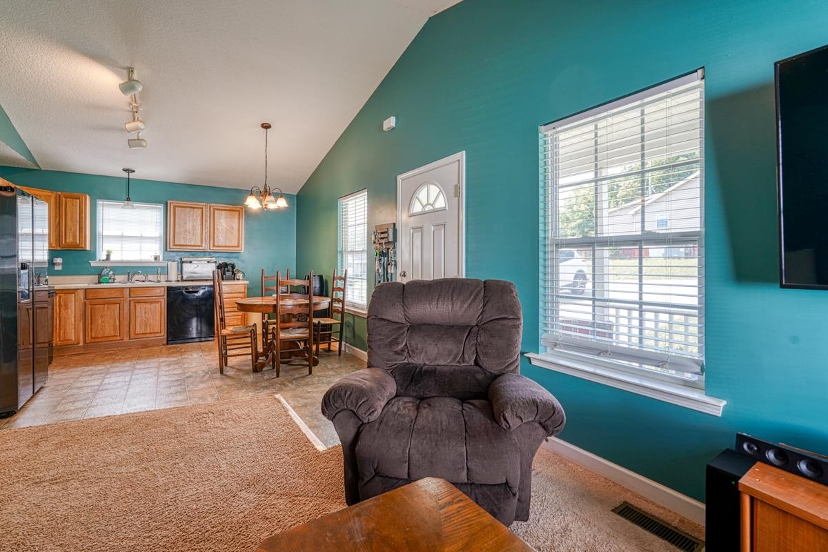 40 Church Avenue Inman, SC 29349 - Photo 10 of 28