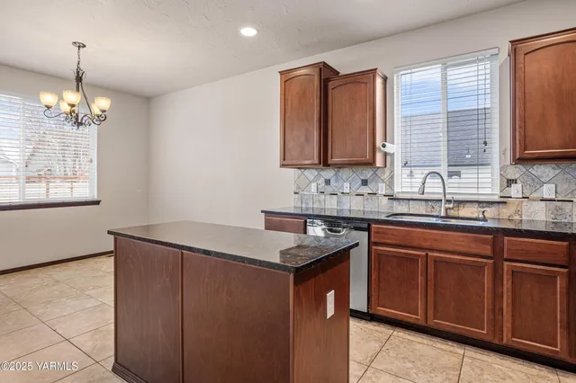 $449,000 | 2017 South 59th Avenue, Yakima, WA 98903