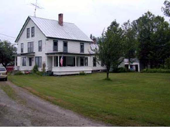 126 Strafford Road Tunbridge, VT 05077 - Photo 1 of 5