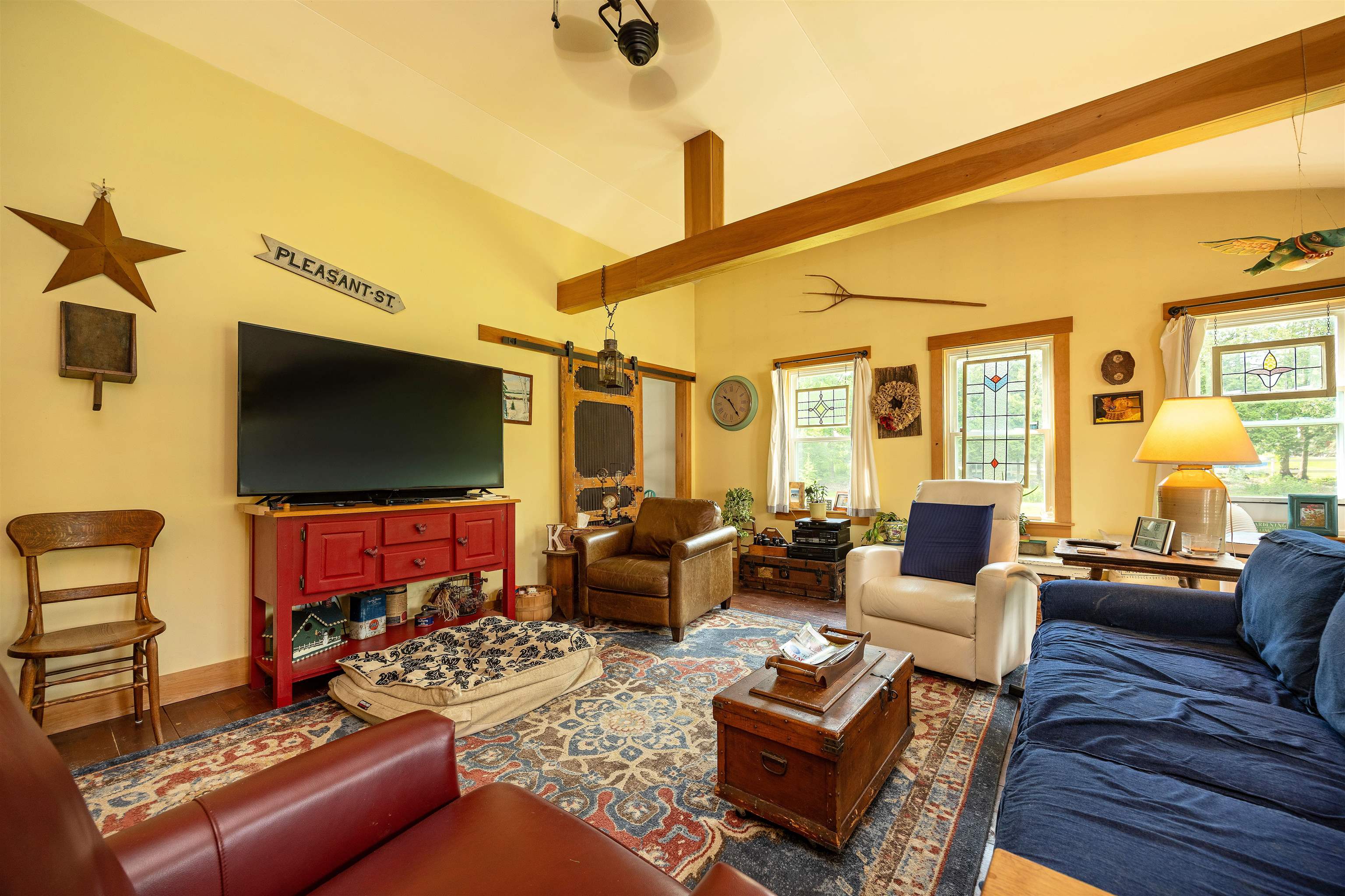 13 Pleasant Street Lancaster, NH 03584 - Photo 28 of 59