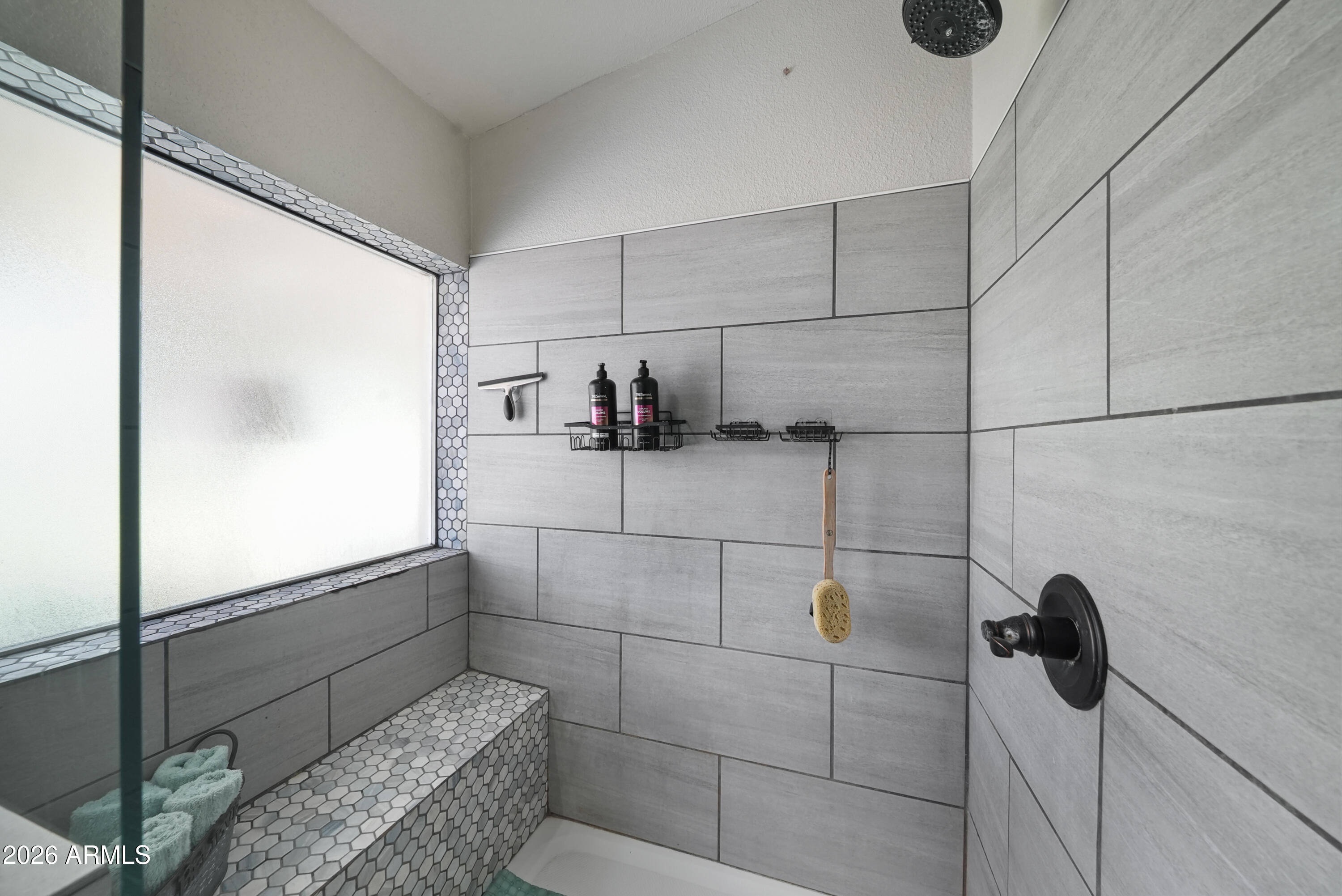 18004 West Yuma Road Goodyear, AZ 85338 - Photo 20 of 40 Primary Bathroom