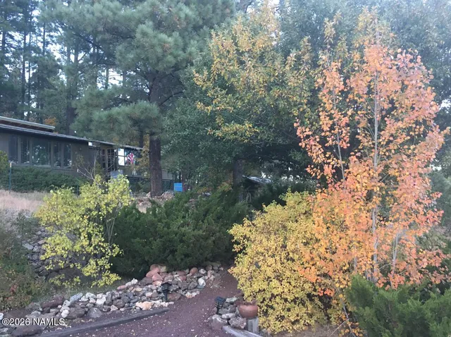 $300,000 | 1400 Cox Avenue, Flagstaff, AZ 86005