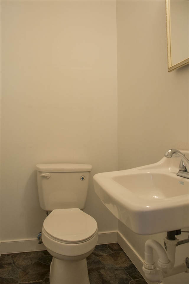 463 Watertower Road Penn Laird, VA 22846 - Photo 4 of 40 Gallery Image 4