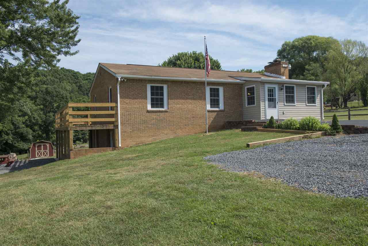 463 Watertower Road Penn Laird, VA 22846 - Photo 7 of 40 Gallery Image 7