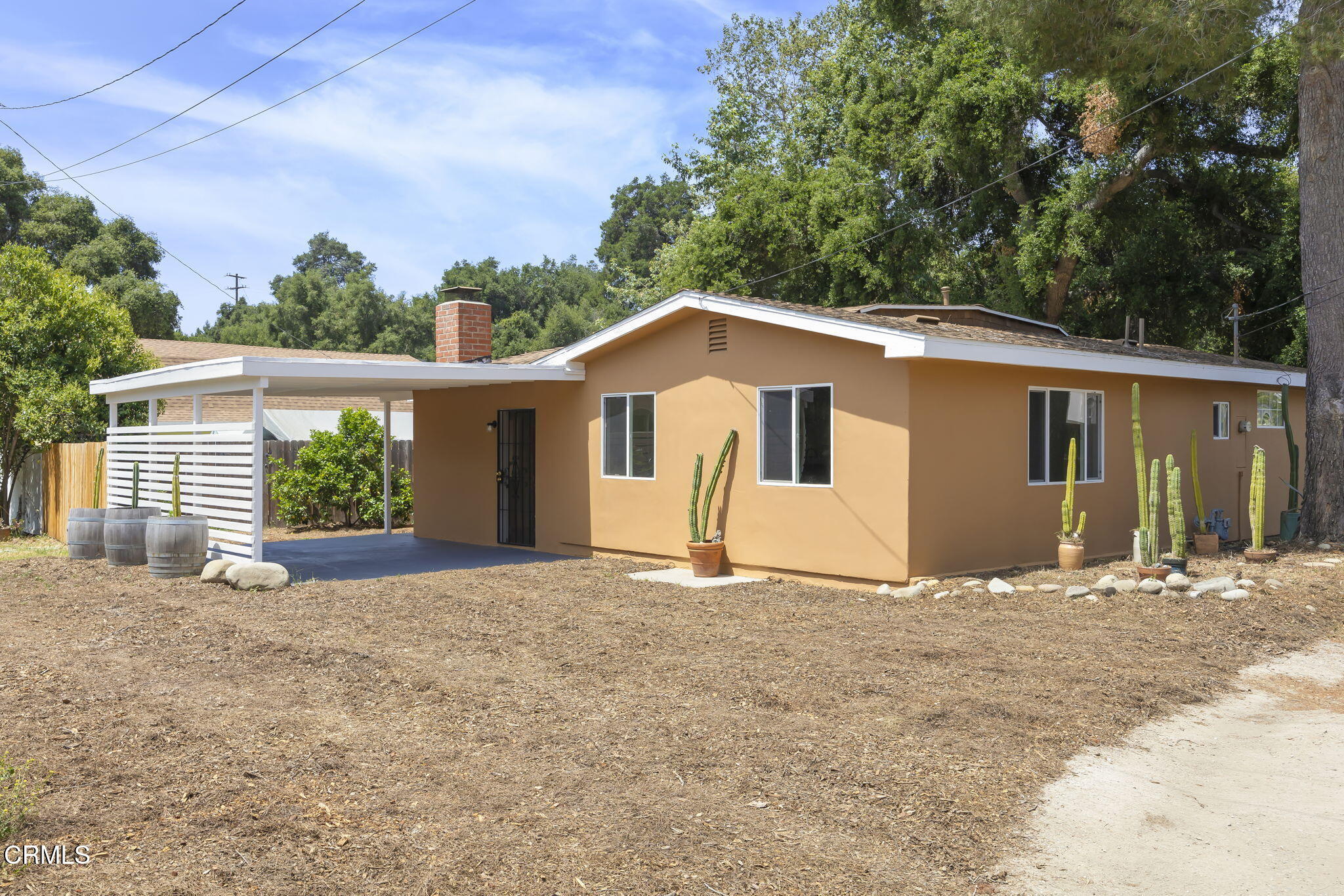 403 Burnham Road Oak View, CA 93022 - Photo 2 of 24 2-web-or-mls-Upmarketmedia_403Bur-4a