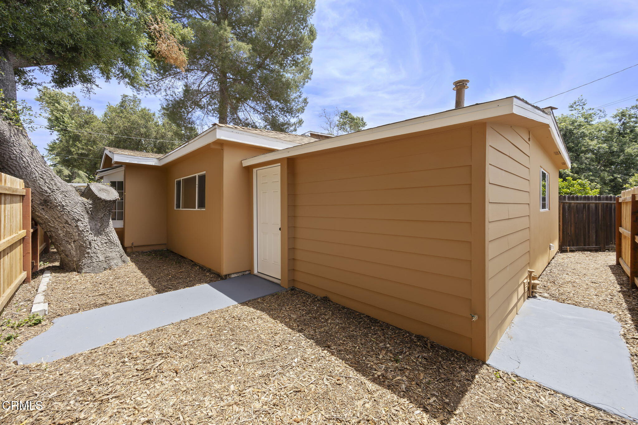 403 Burnham Road Oak View, CA 93022 - Photo 23 of 24 24-web-or-mls-Upmarketmedia_403Bur-76