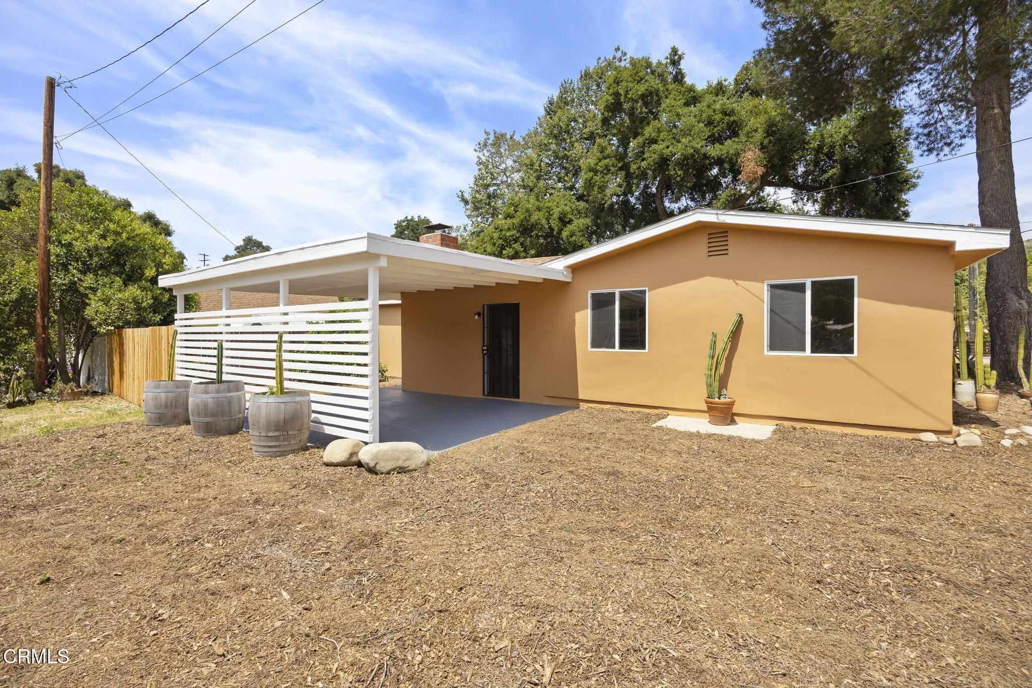 403 Burnham Road Oak View, CA 93022 - Photo 4 of 24 4-web-or-mls-Upmarketmedia_403Bur-10