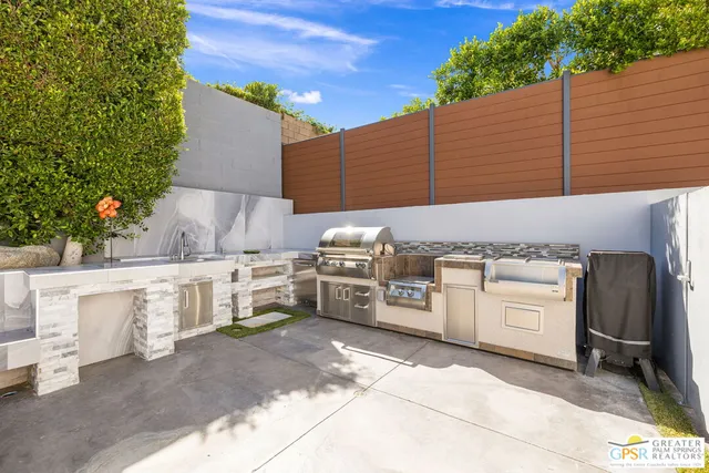 $2,340,000 | 48365 Alan Circle, Palm Desert, CA 92260