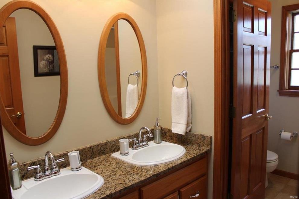 10 Rockingham Place Belleville, IL 62223 - Photo 11 of 31 Gallery Image 11