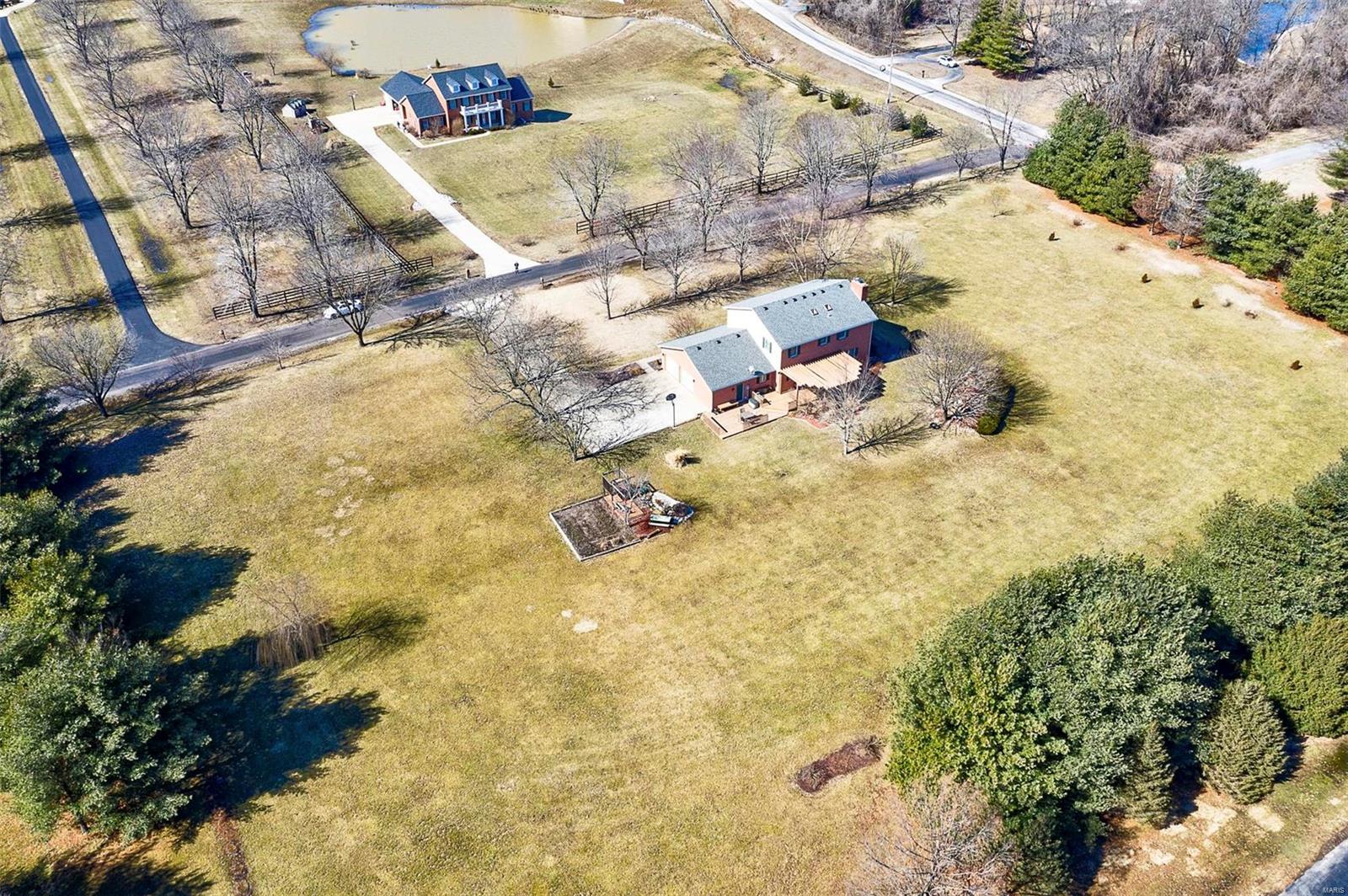 10 Rockingham Place Belleville, IL 62223 - Photo 24 of 31 Gallery Image 24