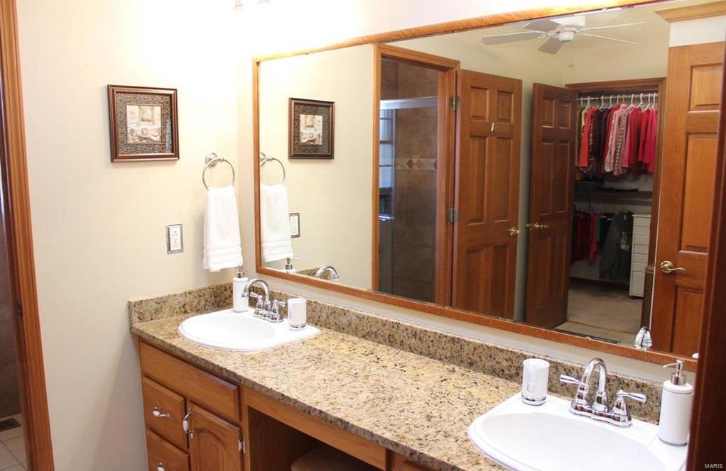 10 Rockingham Place Belleville, IL 62223 - Photo 10 of 31 Gallery Image 10