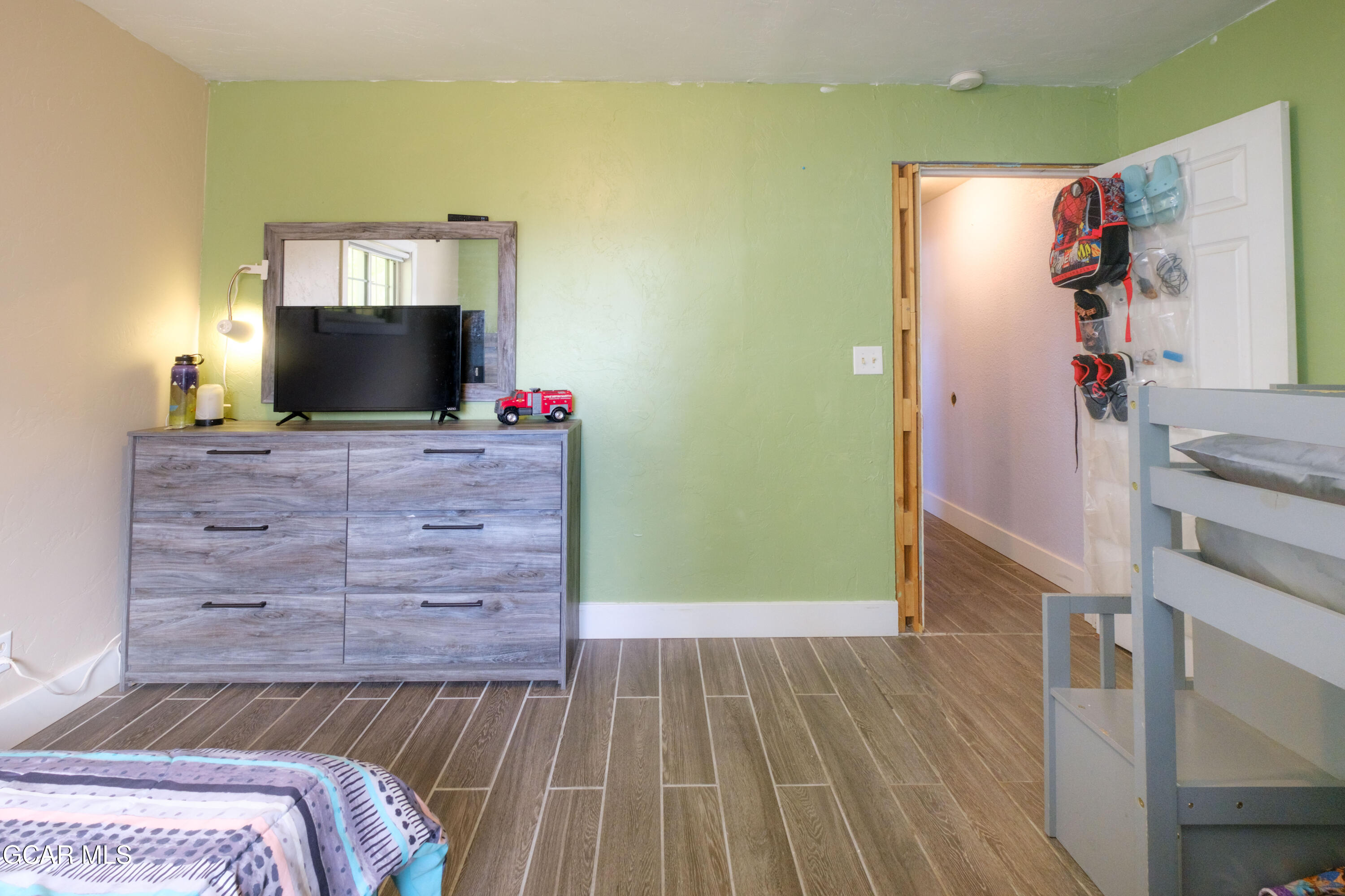 404 5th Street Kremmling, CO 80459 - Photo 15 of 55 second beroom