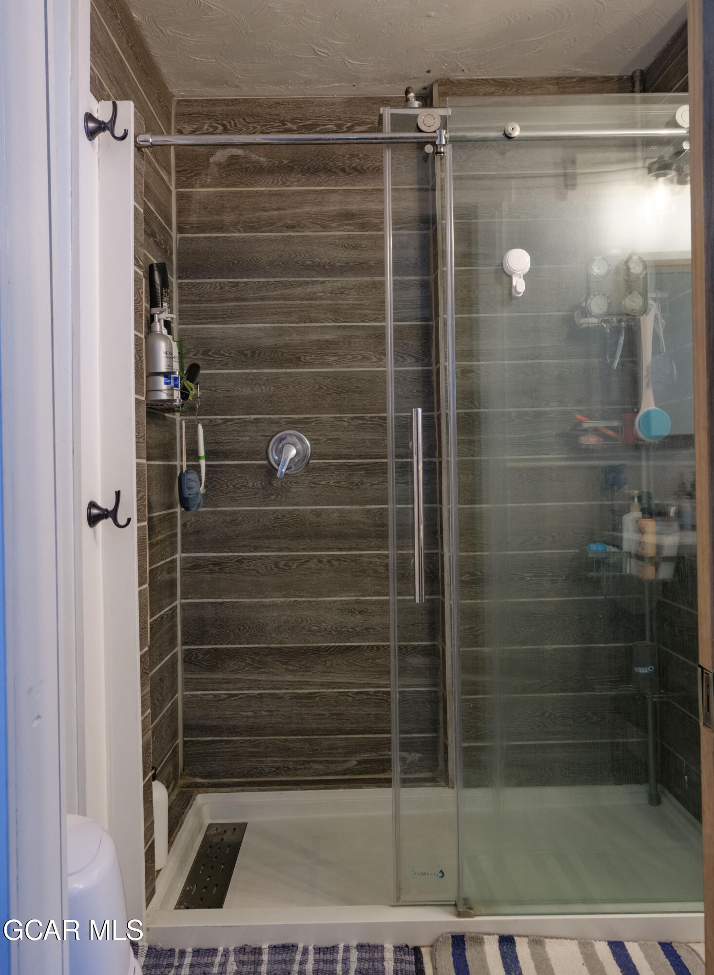 404 5th Street Kremmling, CO 80459 - Photo 24 of 56 primary shower