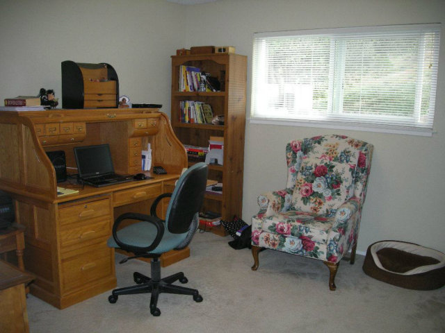 3083 Messinger Drive Marina, CA 93933 - Photo 13 of 18 a room with toys and windows