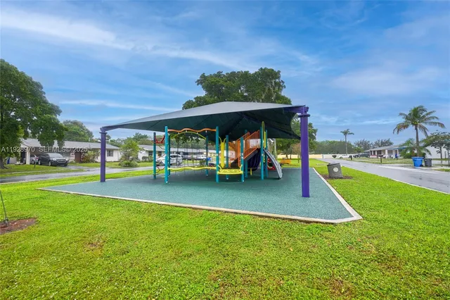 $370,000 | 440 Northwest 7th Terrace, Pompano Beach, FL 33060