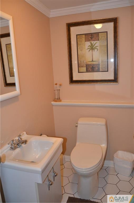 66 Hamlin Road Edison, NJ 08817 - Photo 20 of 25 Gallery Image 20