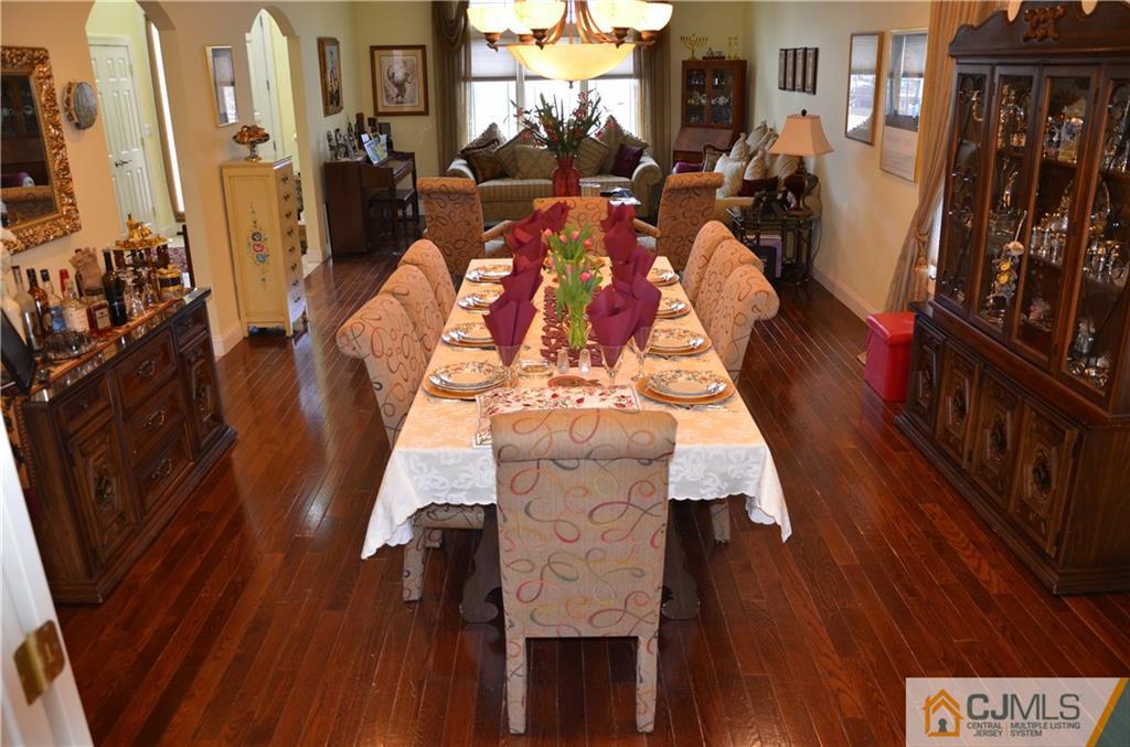 66 Hamlin Road Edison, NJ 08817 - Photo 10 of 25 Gallery Image 10