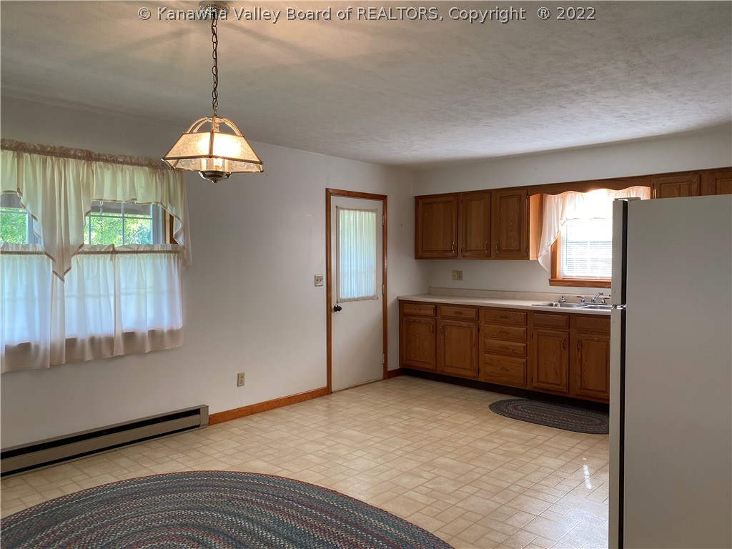 780 Brush Run Road Gay, WV 25244 - Photo 11 of 49 Gallery Image 11