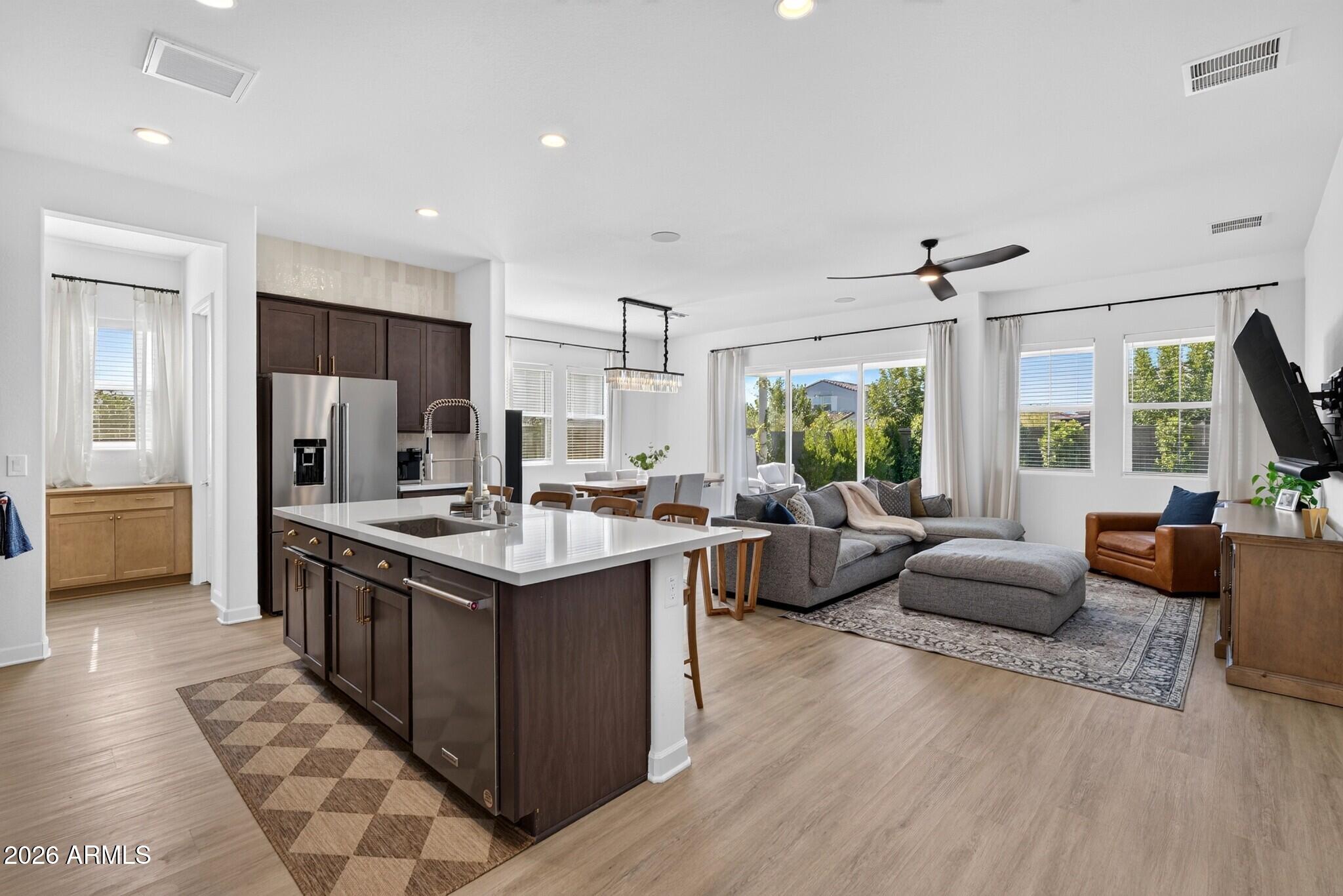 11038 East Unity Avenue Mesa, AZ 85212 - Photo 11 of 69