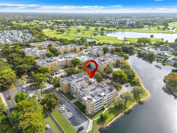 $380,000 | 6911 Southwest 147th Avenue, Unit 2H, Miami, FL 33193