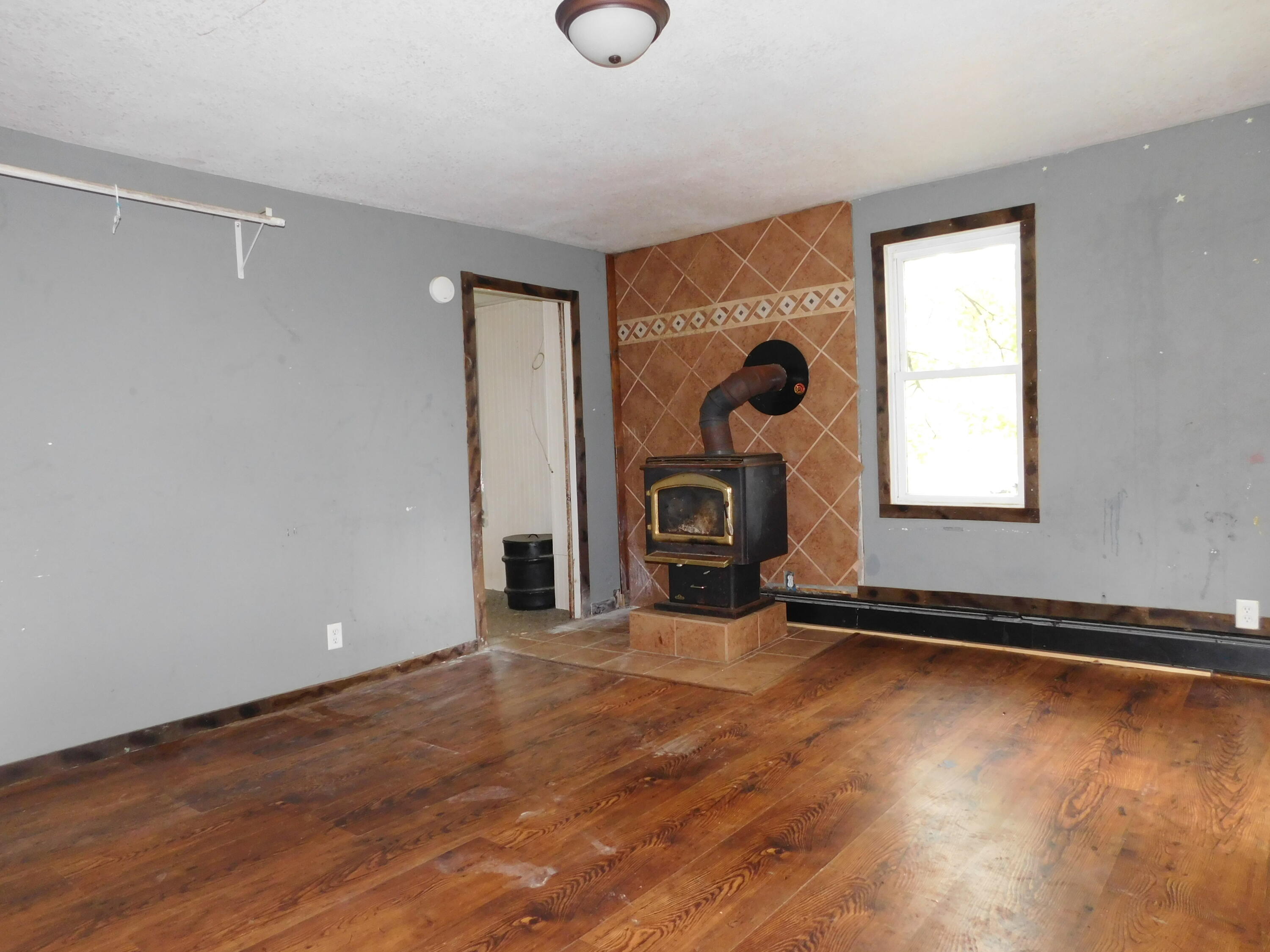 6488 North Parma Road Parma, MI 49269 - Photo 14 of 28 DSCN8734