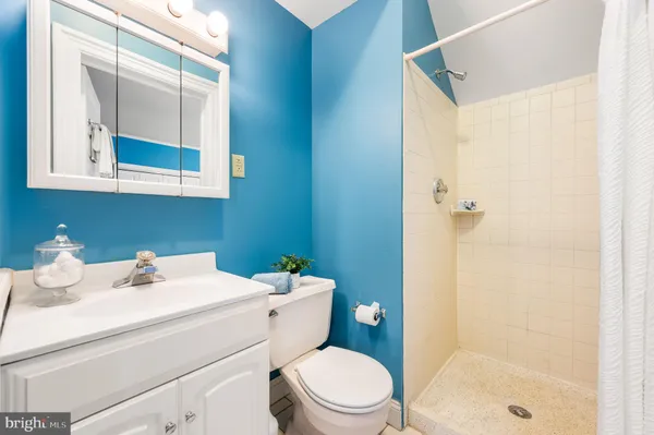 $449,000 | 519 Walnut Lane, Unit 1, Swarthmore, PA 19081