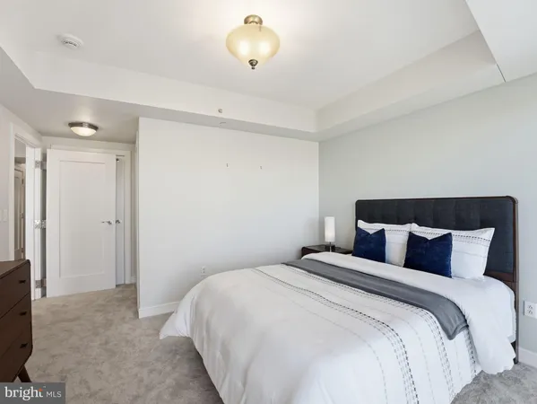 $785,000 | 1111 19th Street North, Unit 2110, Arlington, VA 22209