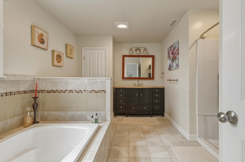 9 Oliver Road Weymouth, MA 02189 - Photo 16 of 41