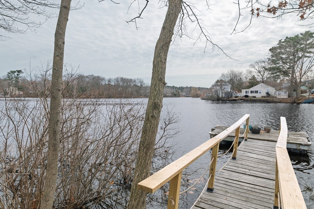 9 Oliver Road Weymouth, MA 02189 - Photo 27 of 41