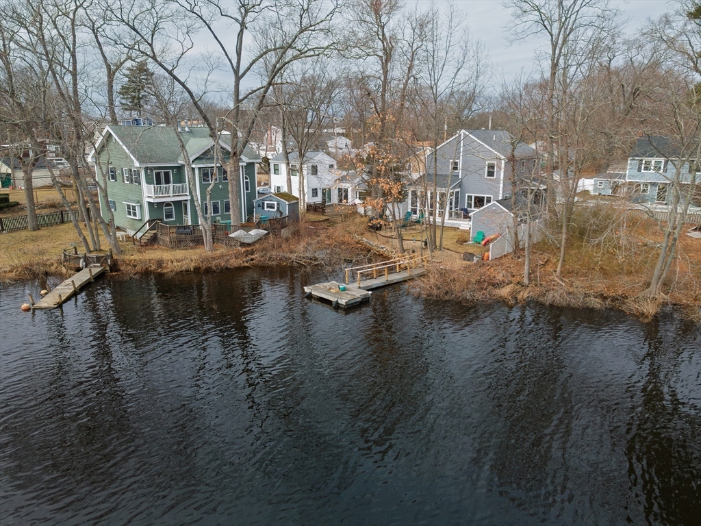 9 Oliver Road Weymouth, MA 02189 - Photo 3 of 41