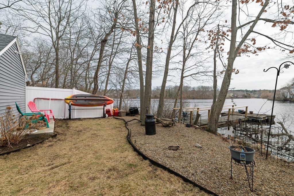 9 Oliver Road Weymouth, MA 02189 - Photo 32 of 41