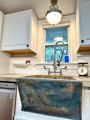 $424,900 | 31 Lakota Road, Barnard, VT 05091