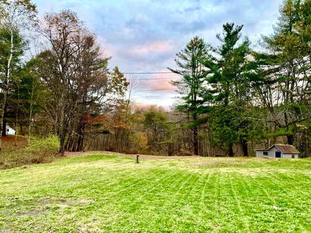 $424,900 | 31 Lakota Road, Barnard, VT 05091