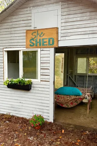 $424,900 | 31 Lakota Road, Barnard, VT 05091