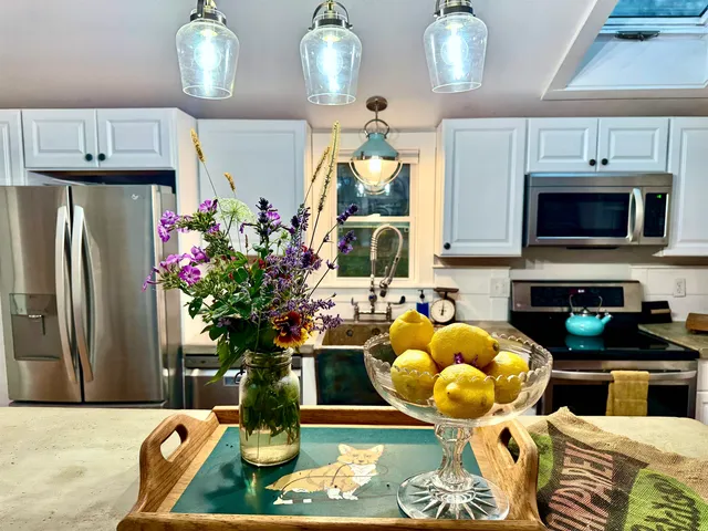 $424,900 | 31 Lakota Road, Barnard, VT 05091