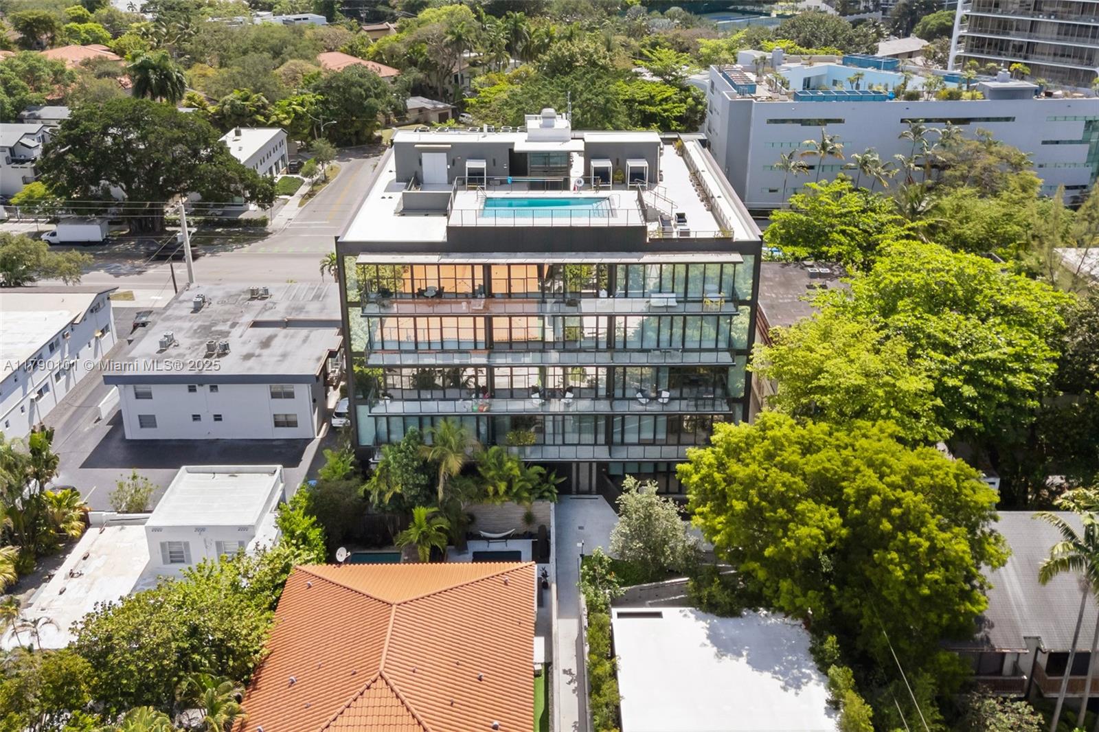 3156 Southwest 27th Avenue, Unit 402 Miami, FL 33133 - Photo 18 of 28