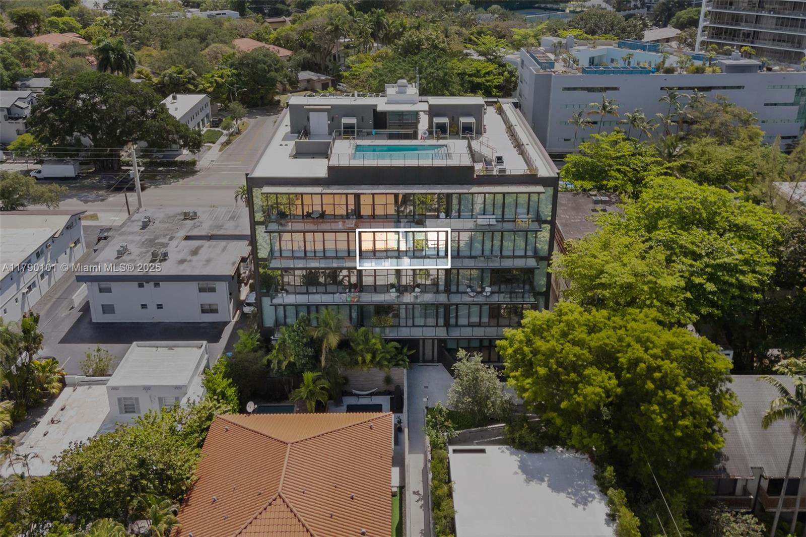 3156 Southwest 27th Avenue, Unit 402 Miami, FL 33133 - Photo 19 of 28 an aerial view of a house