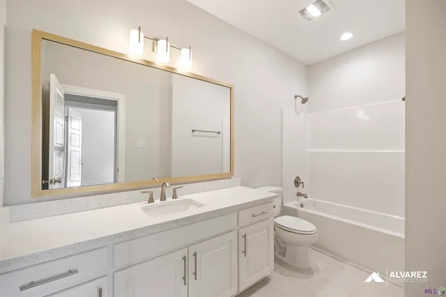 $419,990 | 4064 Kelly Lake Lane, Madisonville, LA 70447