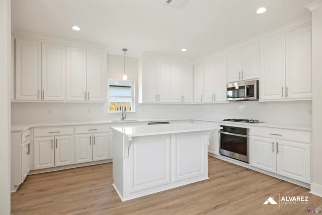 $419,990 | 4064 Kelly Lake Lane, Madisonville, LA 70447