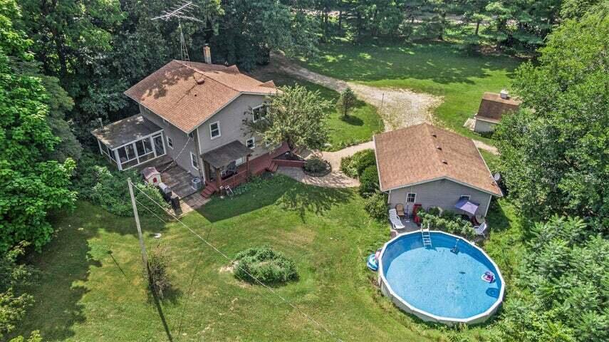 65661 Dailey Road Edwardsburg, MI 49112 - Photo 29 of 32 Drone view
