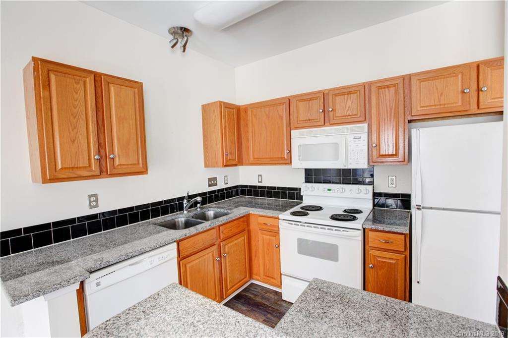 2133 Lennox Square Road Charlotte, NC 28210 - Photo 11 of 23 Gallery Image 11