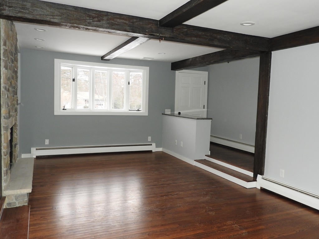 278 River Road Andover, MA 01810 - Photo 6 of 20 Gallery Image 6