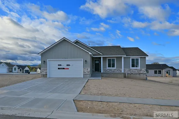 $420,000 | 3700 Eugene Avenue, Ammon, ID 83406